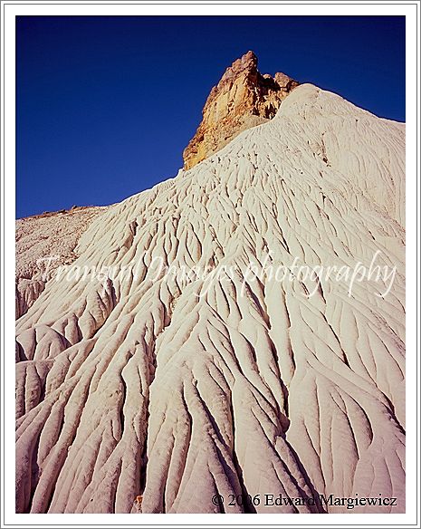 450196   White Mountain made with erosion in the Wahweap wash, Utah 